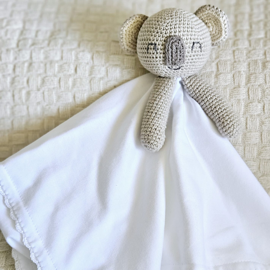 Gentle Baby Blanket for Newborns | Soft and Hypoallergenic Baby Bodysuits | Joeyscloset.com